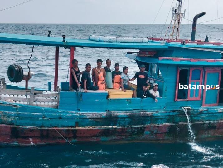 9 Penumpang KM Makmur Jaya yang Terbalik di Perairan Bintan Ditemukan Selamat