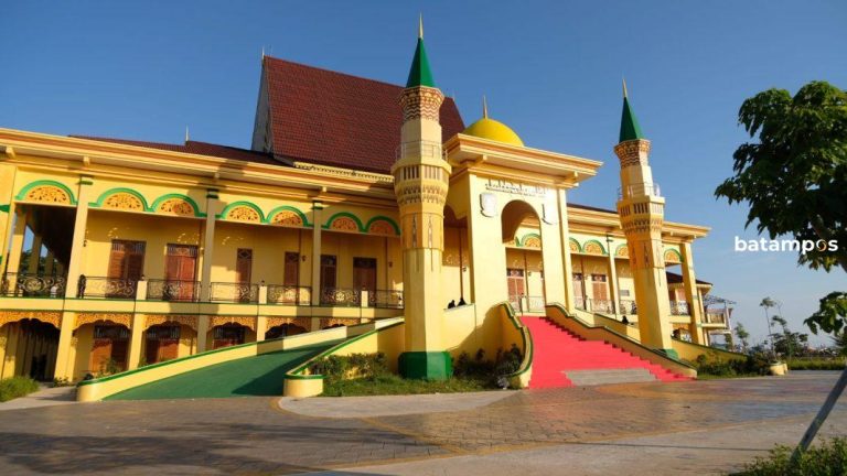 Ingatkan Amanah Mufakat 12, LAM Kepri: Monumen Bahasa di Pulau Penyengat Harus Dibangun