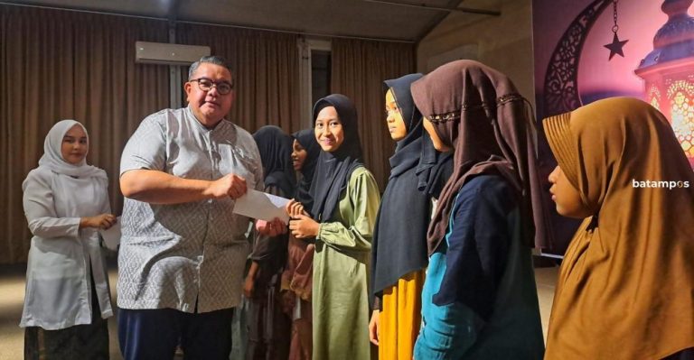 Puluhan Anak Diundang Buka Puasa di Homm Laguna Bintan, Dapat Santunan