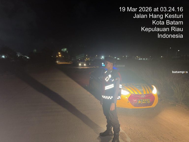 Polisi Bubarkan Balap Liar di Bundaran Kabil