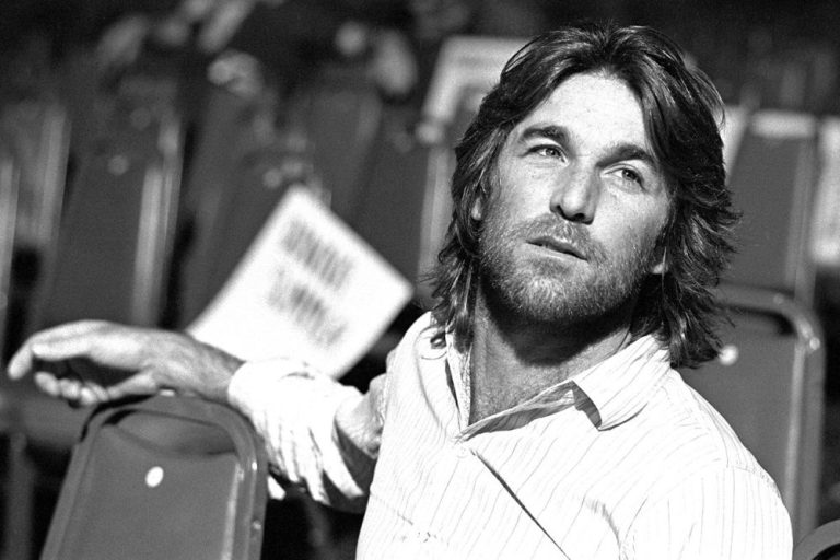 Lagu “Rainbows” Dennis Wilson Kembali Viral usai Dipakai di Film dan Serial Terbaru
