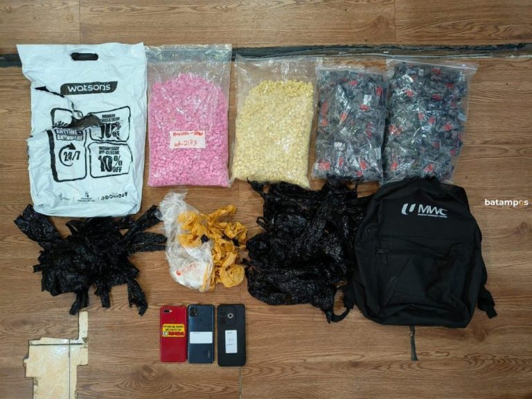 Dua Kurir Narkoba Dibekuk di Sagulung, Polisi Sita Belasan Ribu Pil Ekstasi