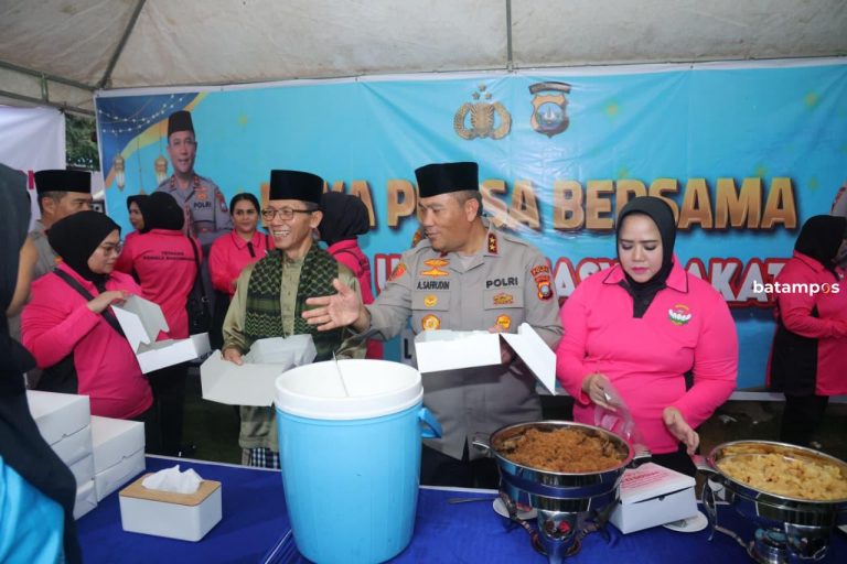 Amsakar dan Kapolda Kepri Turun Langsung Layani Warga