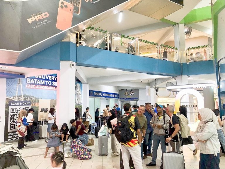 Turis Asing Ngaku Dipalak Ratusan Dolar