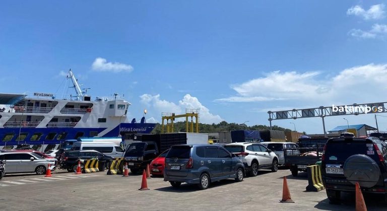 Tekan Kepadatan Arus Balik, Jam Operasional Kapal Roro Punggur Ditambah