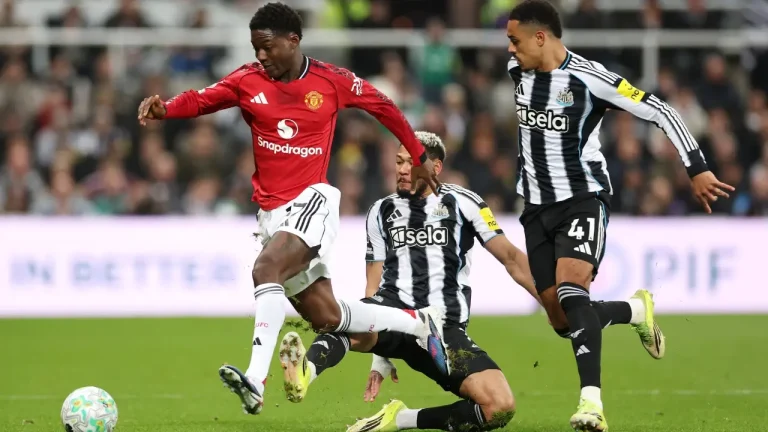 Manchester United Main Buruk, Kalah Lawan 10 Pemain Newcastle