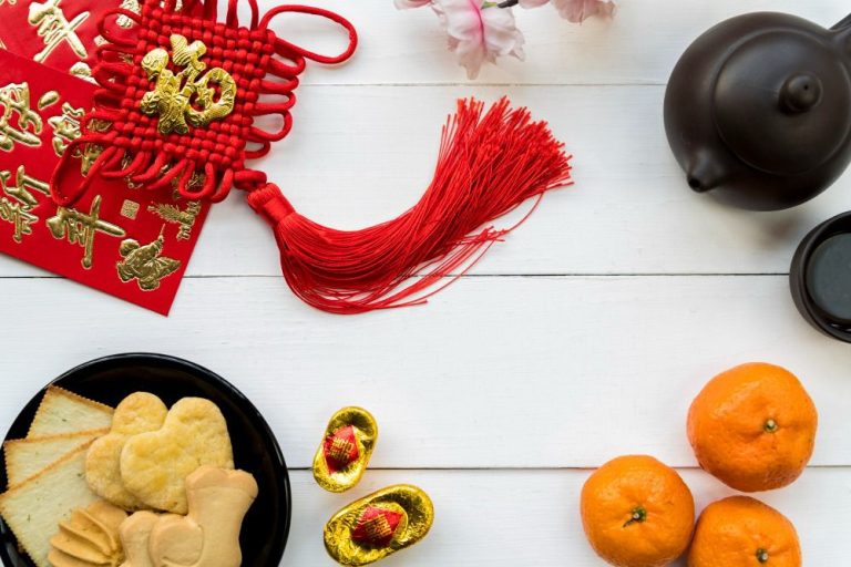 Ramalan Shio 30 Maret 2026: Enam Shio yang Peluang Uang Datang Tiba-Tiba