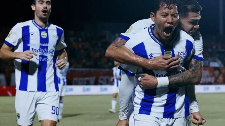Update Klasemen Super League: Persaingan Papan Atas Makin Sengit