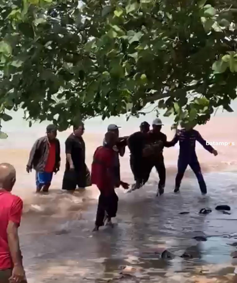 Seorang Bocah 6 Tahun Tenggelam Saat Berenang di Pantai Pesisir Tanjung Uma