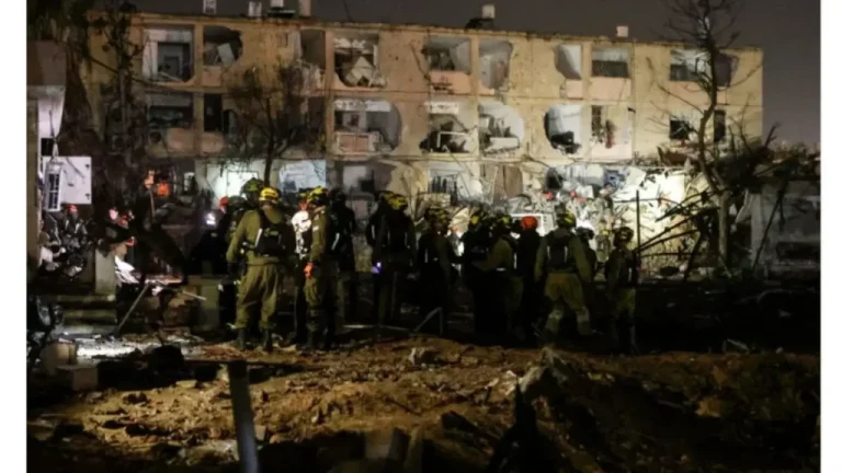 Eks Pejabat AS: Operasi di Pulau Kharg Bisa Jadi “Sandera”