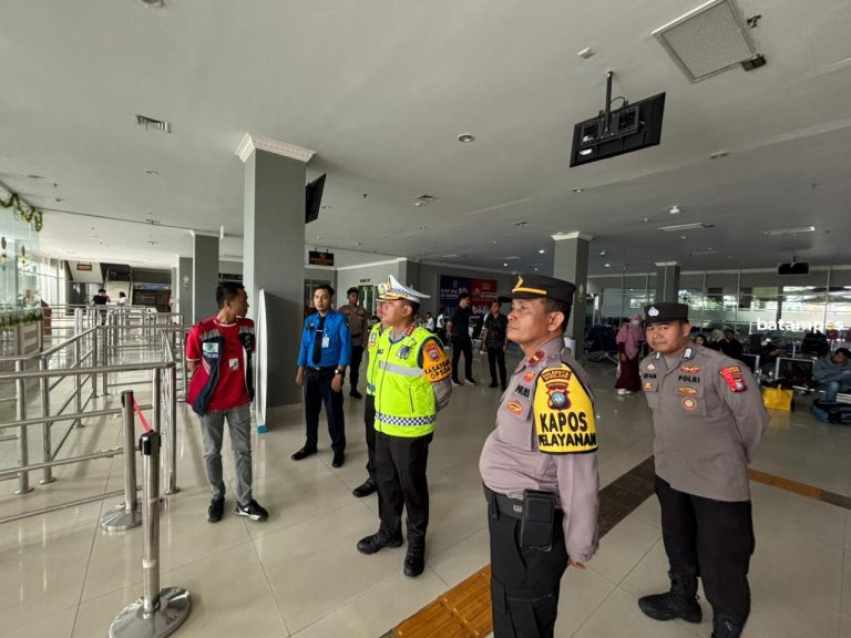 Polda Kepri Cek Kesiapan Pos Operasi Ketupat Seligi di Batam