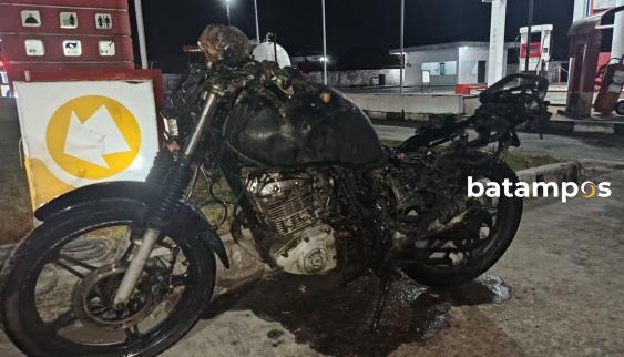 Motor Suzuki Thunder Terbakar Usai Isi Pertalite di Natuna