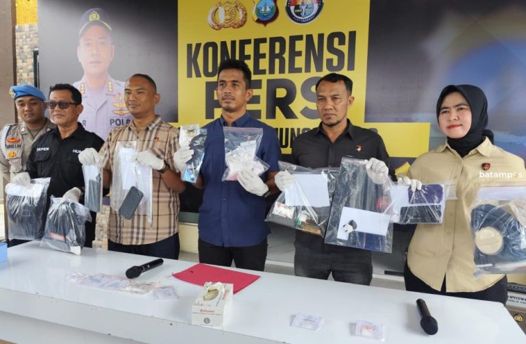 ASN Ditjenpas Kepri dan Istri Ditangkap di Tanjungpinang, Diduga Edarkan Sabu ke Tetangga