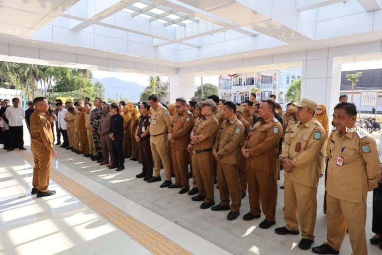 Kabar Baik! Pemkab Anambas Cairkan THR untuk 6 ribu ASN, Nilainya Rp17 Miliar