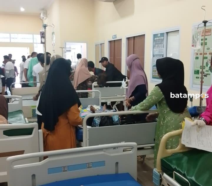 Puluhan Pelajar Anambas Muntah dan Pusing Usai Konsumsi MBG, Dirawat di RSUD Palmatak