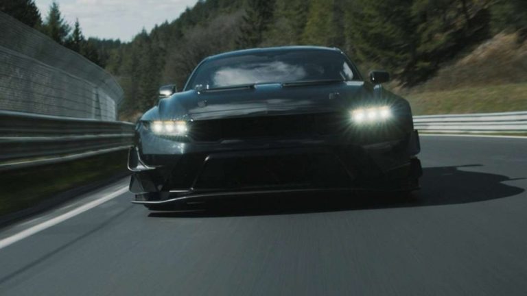 Mustang GTD Ungguli Corvette ZR1X di Nürburgring Rebut Gelar Mobil Tercepat