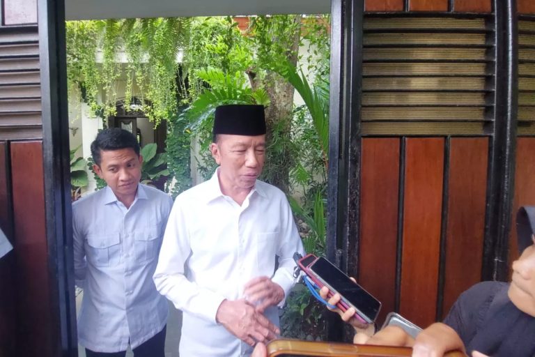 Jokowi Tolak Permintaan JK Tunjukkan Ijazah Asli