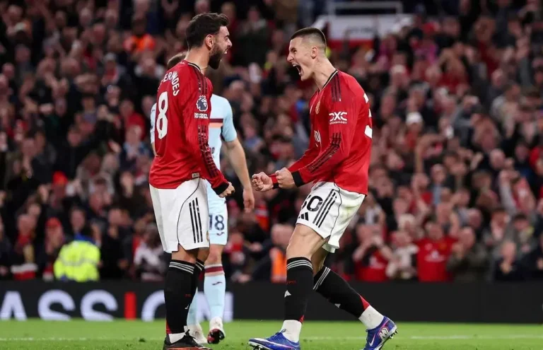 Kalahkan Brentford 2-1, Manchester United Makin Dekat ke Tiket Liga Champions