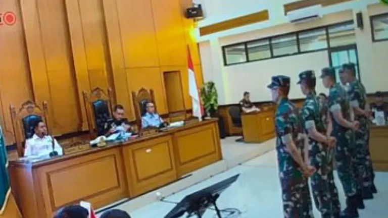 Empat Oknum TNI Pantau Pergerakan Andri Yunus Berjam-jam Sebelum Menyiram Air Keras, Ini Kronologisnya