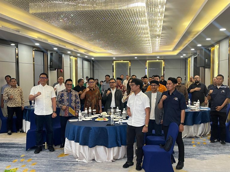 Jailani Resmi Pimpin AMSI Kepri Periode 2025-2028, Tekankan Media Rebut Kepercayaan Pembaca