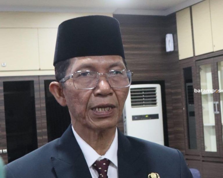 Amsakar Berangkat Haji, Pemko & BP Batam dalam Kendali Li Claudia