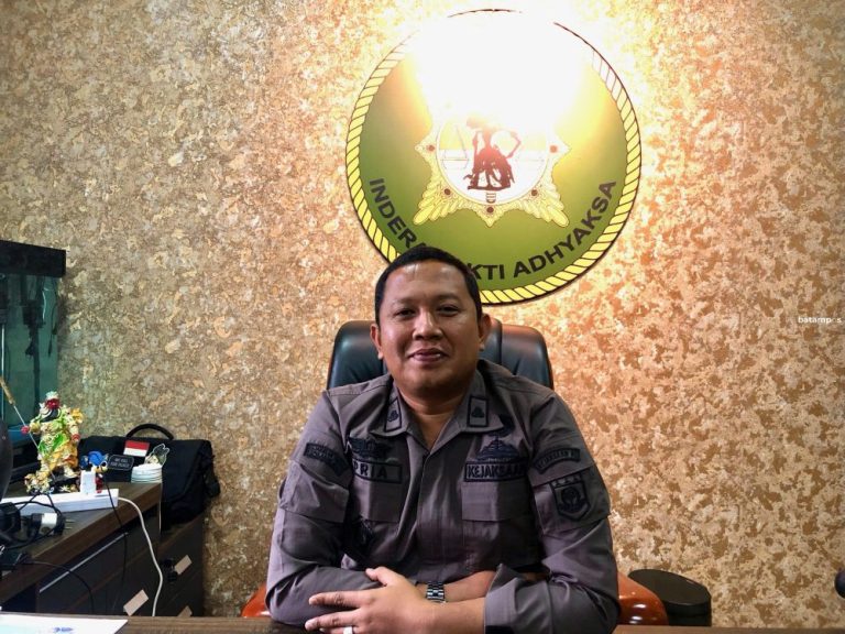 Efisiensi Anggaran, Kejari Batam Terapkan Sidang Daring