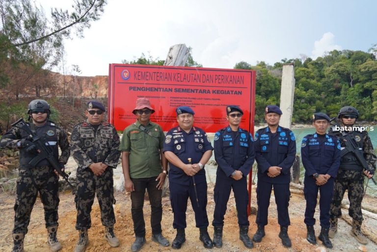 PSDKP Batam Hentikan Aktivitas di Ruang Laut, Segel Tersus Ilegal di Lingga