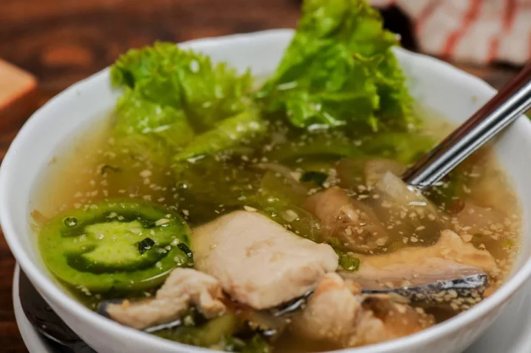 Selalu Ramai Pengunjung, Ini 5 Sop Ikan Terkenal di Batam