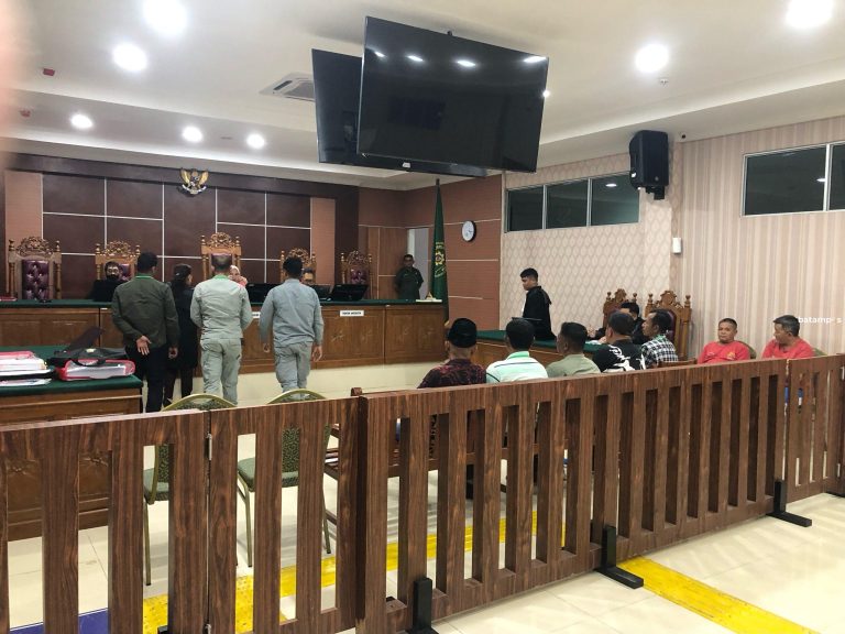 Dokumen dan Muatan Tak Sejalan, Sidang Penguasaan Hasil Hutan Kayu di PN Batam