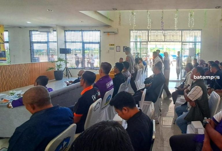 Peringatan May Day, Buruh Bintan Soroti Praktik Upah Murah Rp80 Ribu per Hari