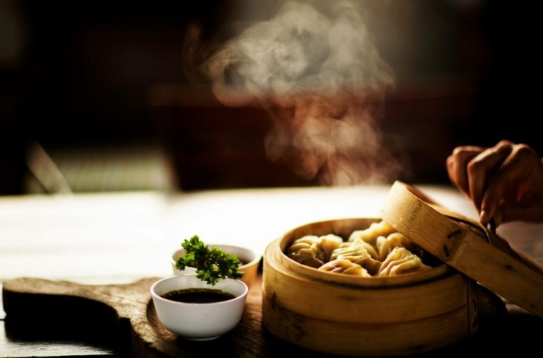 Regulasi Baru di Guangzhou: Restoran Wajib Ungkap Dimsum Buatan Tangan atau Mesin