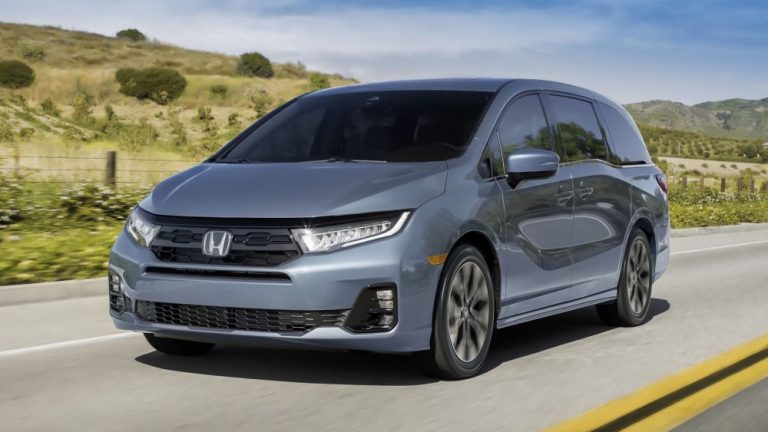 Strategi Baru Honda: Tunda Model Baru Hingga 2030, Perkuat Hybrid