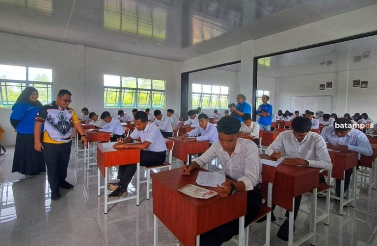 Lulusan SMKN 1 Seri Kuala Lobam Dilirik Industri, Langsung Tes Kerja di Sekolah