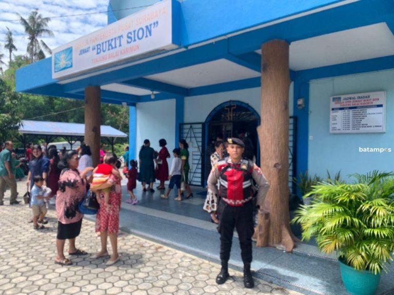 Polres Karimun Kerahkan Personel Jaga Gereja Saat Ibadah Kenaikan Yesus Kristus