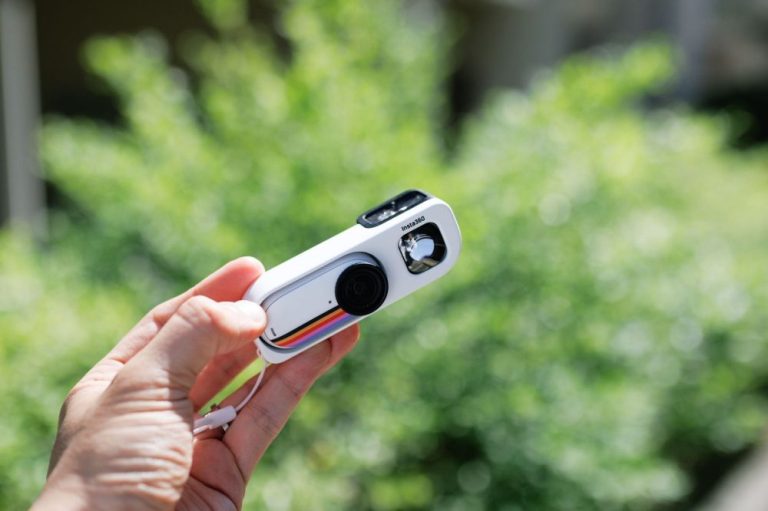 Aksesori Baru Insta360 Hadirkan Sensasi Motret Ala Kamera Tahun 90-an