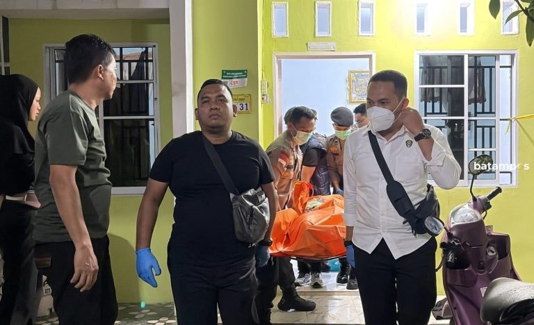 Warga Perum Gladiola Karimun Ditemukan Tewas di Kamar, Polisi Temukan Obat-obatan