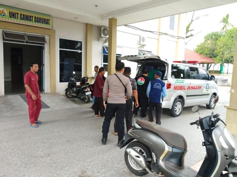 Guru 37 Tahun di Kundur Ditemukan Meninggal Tergantung di Rumahnya