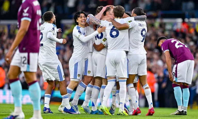 Leeds United Jauhi Zona Degradasi