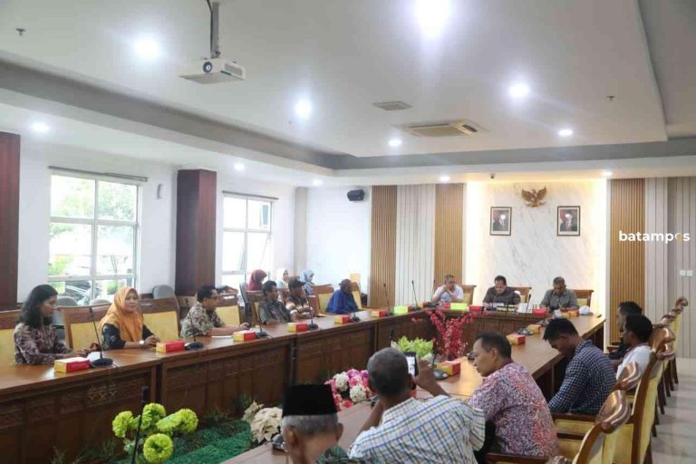 Komisi III DPRD Batam Gelar Rapat Dengar Pendapat Terkait Cut and Fill di Daerah Sagulung