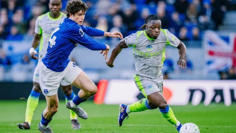 Bermain Imbang, Manchester City Gagal Dekati Arsenal
