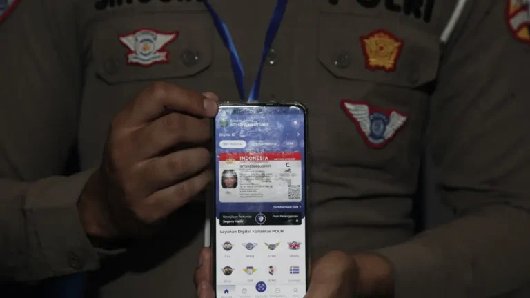 Korlantas Polri Resmi Luncurkan SIM Digital