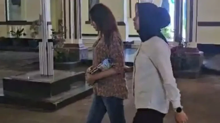 Eks Puteri Indonesia Riau Jadi Tersangka Malapraktik, Ini Fakta-faktanya