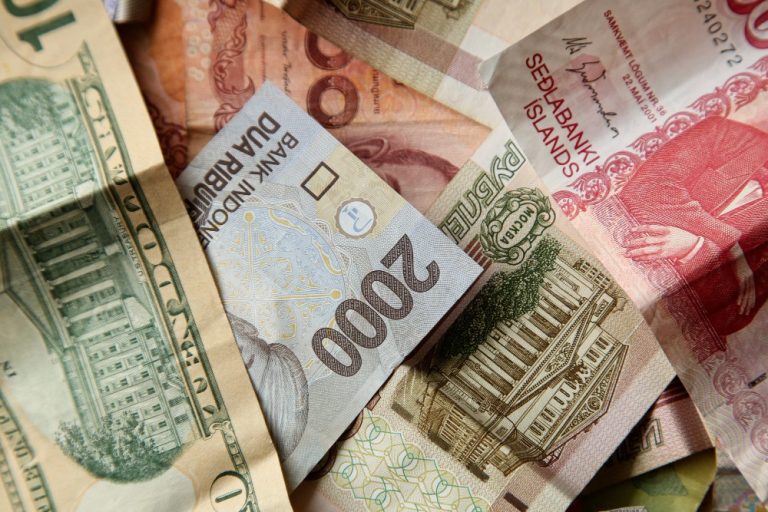 BI Proyeksikan Rupiah Bakal Menguat hingga Rp 16.800 per USD