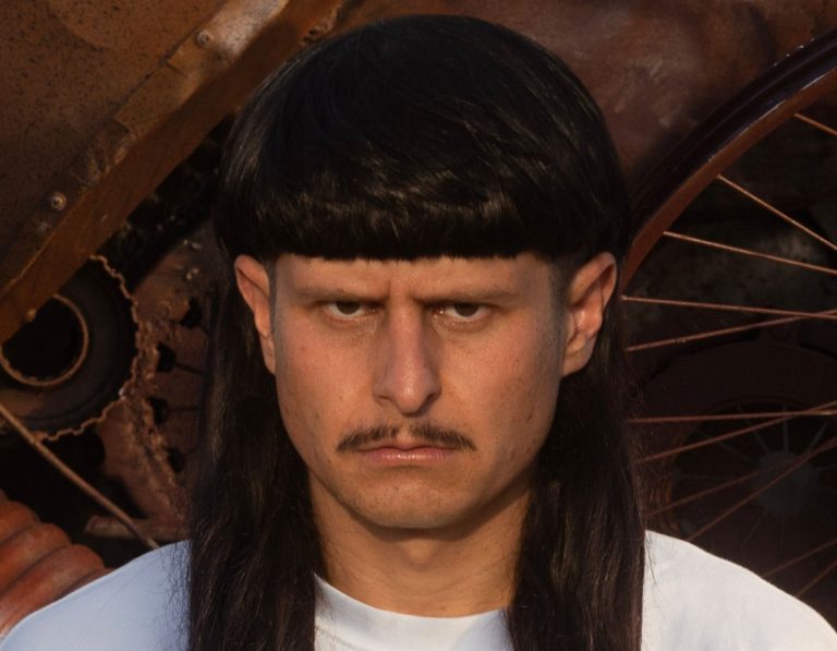 Oliver Tree Dikabarkan Tewas dalam Kecelakaan Helikopter di Brasil, Ini Jejak Kariernya