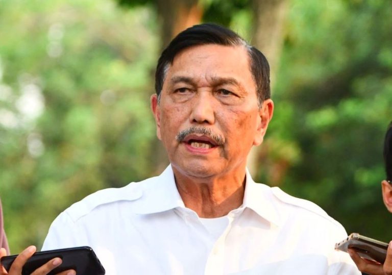 Skema Bansos Diubah jadi Tunai Rp5,4 Juta, Penerima Bakal Disaring Pakai AI
