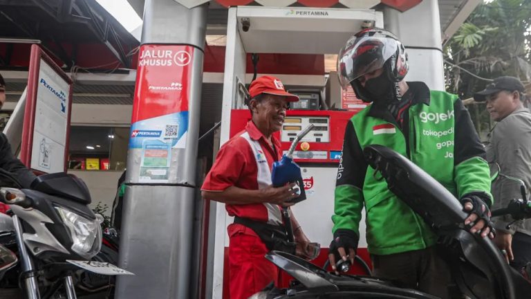 Pertamax Mahal, Mahasiswa Pilih Pertalite, Pegawai Khawatir Mesin Rusak