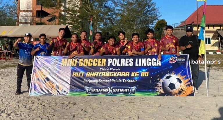Dua Gol Wandy Antar Media B Bungkam Satlantas di Polres Lingga Cup 2026