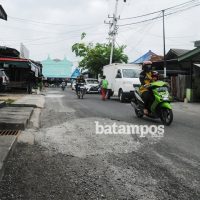 foto – jalan rusak