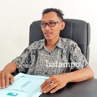 karimun Direktur PDAM Tirta Karimun Indra Santo f,TRI ol