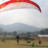 paragliding